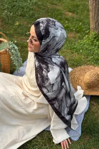 Siyah