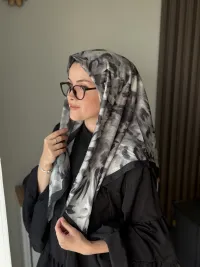 Siyah